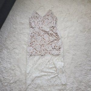 DO+BE Sexy Dress (L) White Lace and Nude Low Back High Split